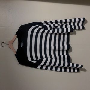 Velvet by Graham and Spencer Sweater, Large